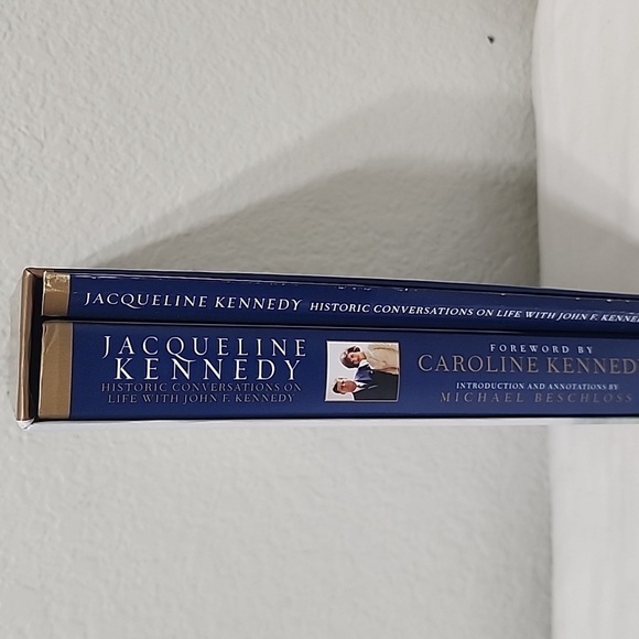 Jacqueline Kennedy Historic Conversations Book - Picture 2 of 3